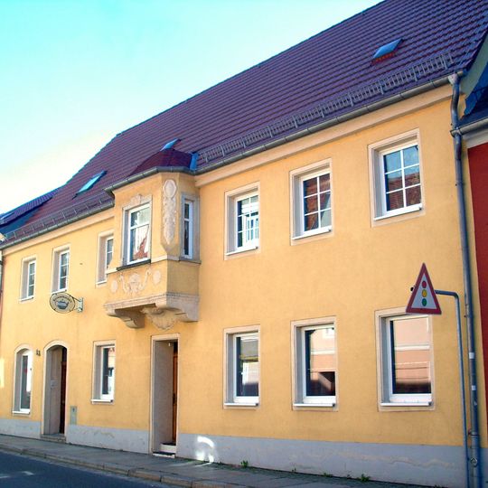 Wohnhaus in geschlossener Bebauung Wettinstraße 12