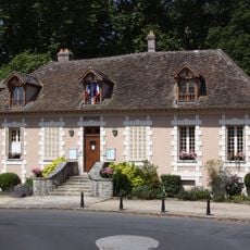 Town hall of Fontaine-le-Port