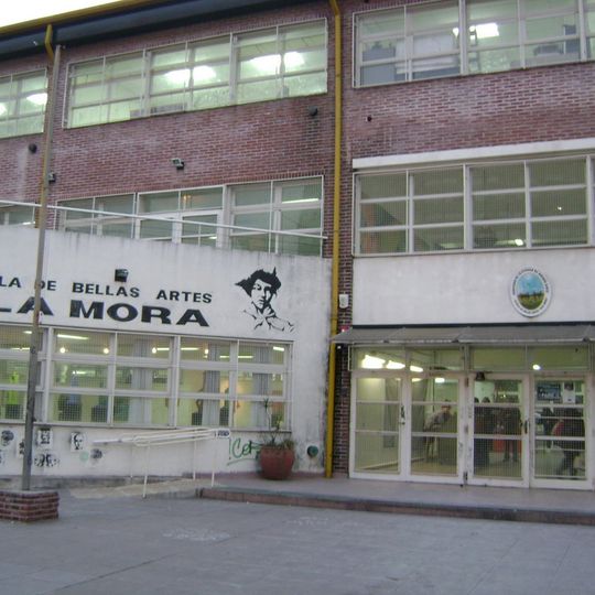 Escuela de Bellas Artes Lola Mora