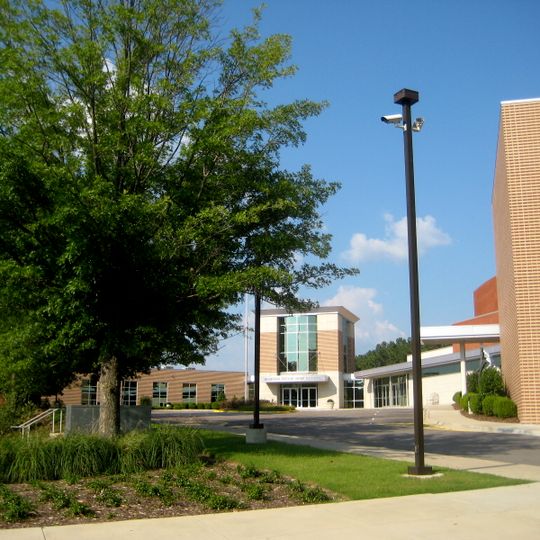 Mountain Brook High School