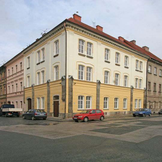 Městský dům Ivanovova 104