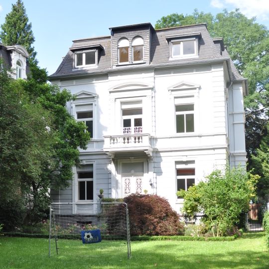 Koblenzer Straße 79