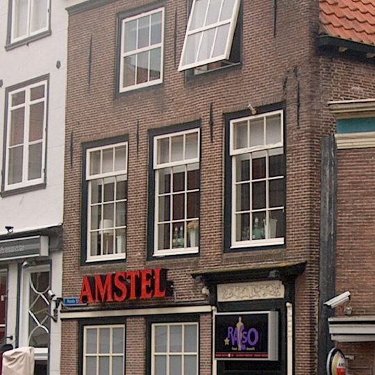 Roode Steen 6, Hoorn