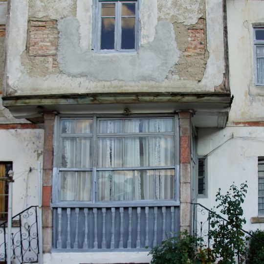 Haus von Andromaqi Melko