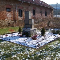 Pomník padlým v Želkovicích