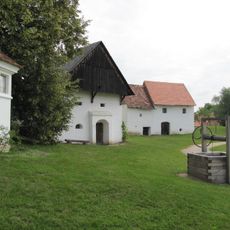 Boží muka v Areálu vinohradnických staveb ve Skanzenu Strážnice