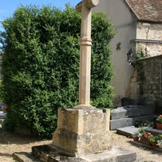 Croix de cimetière de Puiseux-Pontoise