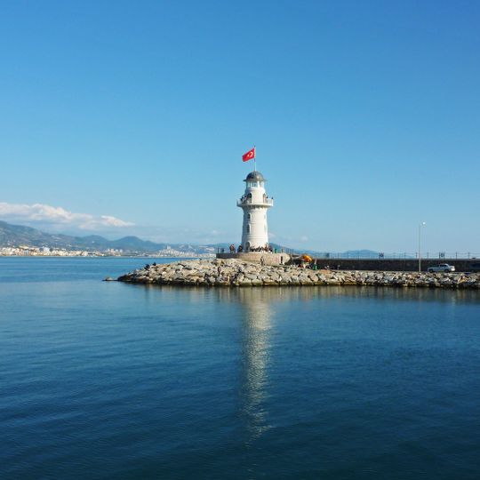 Alanya harbour entrance light