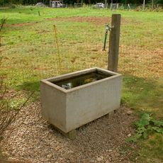 Fountain animal enclosure Holligenstrasse