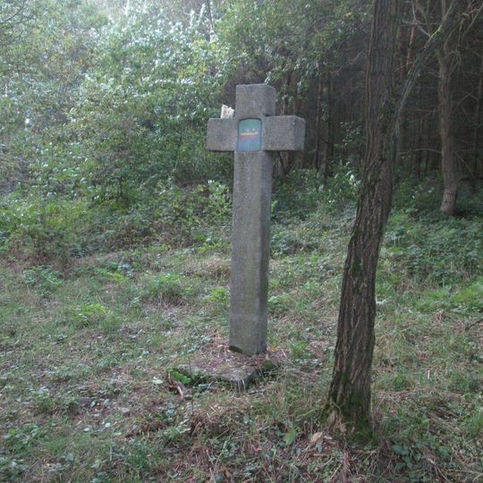Kříž na křížové cestě u Počepic - 12. zastavení
