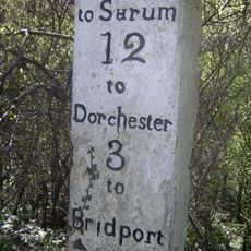 Milestone, S of Uploders