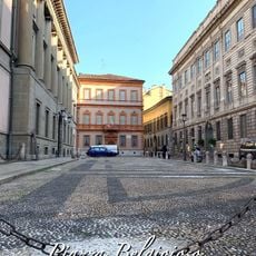 Piazza Belgiojoso