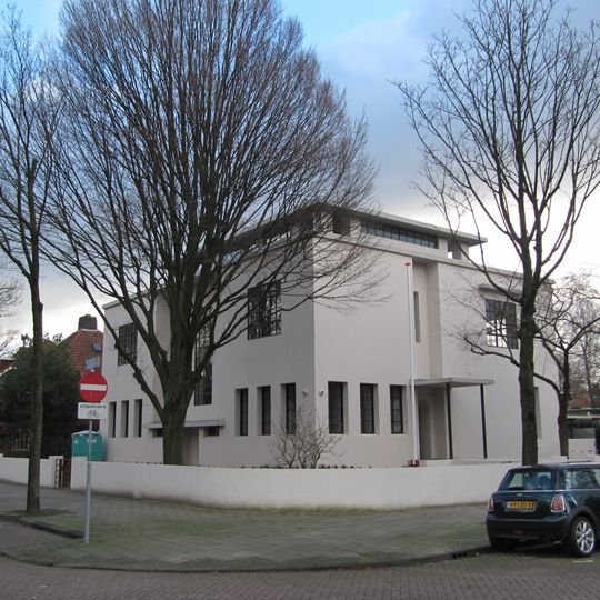 Prof. Dondersstraat 20