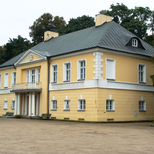 Officina in Lubostroń