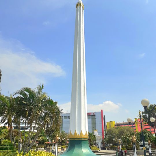 Heroes Monument