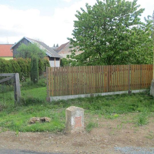 Památník v Nekmíři