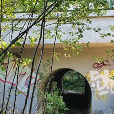 Železniční most u zaniklé osady Hol