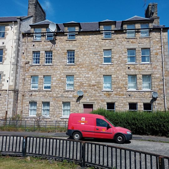 10 Piershill Square West, Piershill Housing Scheme, Edinburgh