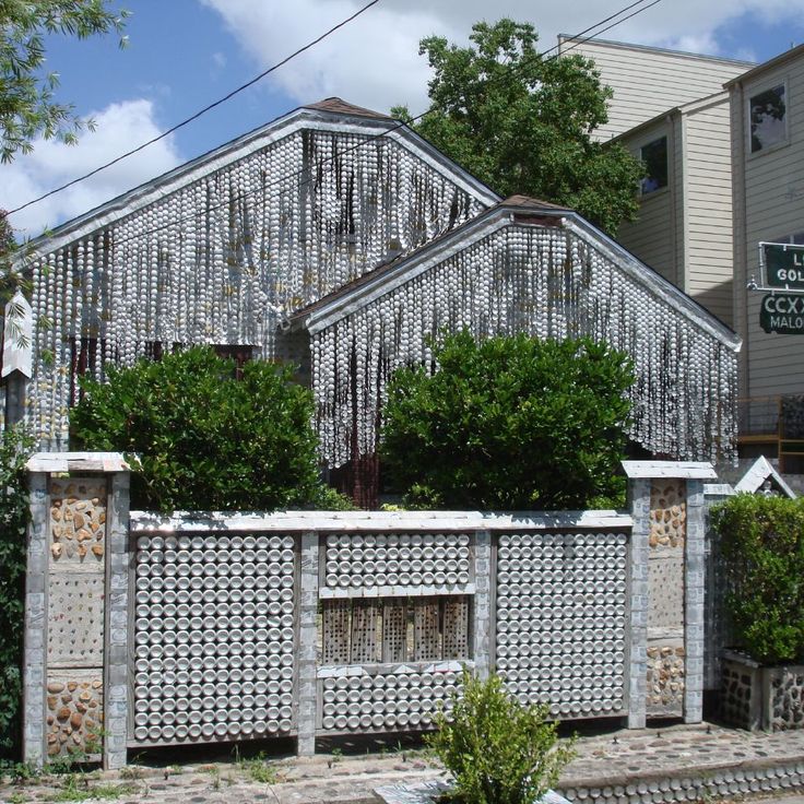 Casa de Latas de Cerveza