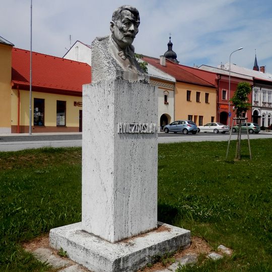 Busta P. O. Hviezdoslava