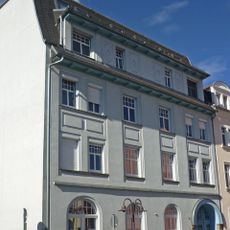 Mietshaus in geschlossener Bebauung Dr.-Wilhelm-Külz-Straße 5