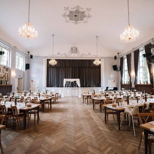 Biergarten & Eventlocation Waldheim