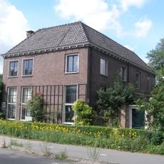 Vredenhoef, koetshuis