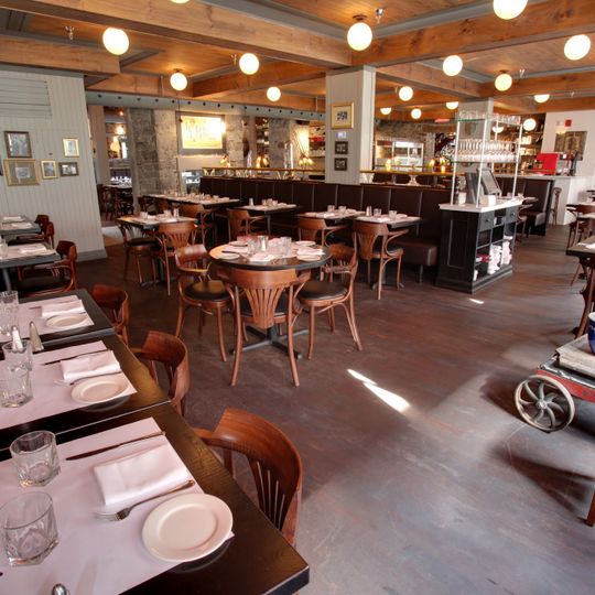 Modavie Bistro