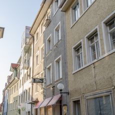 Wohn- und Geschäftshaus