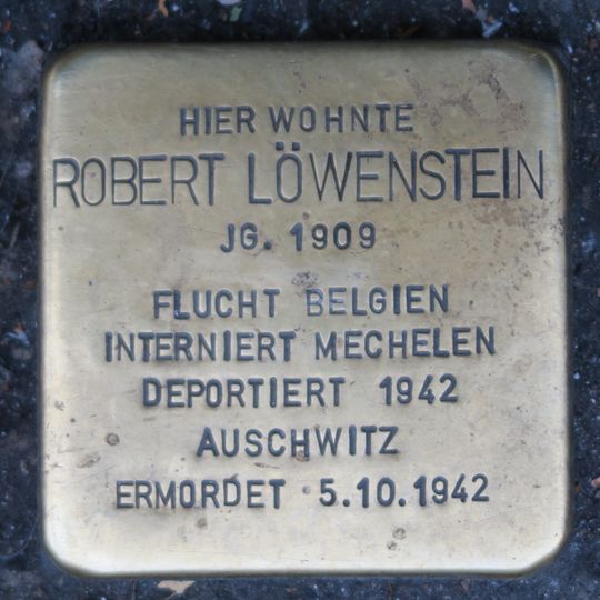 Stolperstein en memoria de Robert Löwenstein