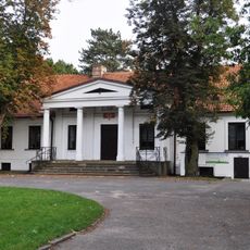 Manor in Golina