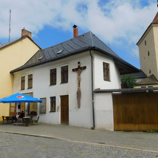 Kříž v Tylově ulici v Pelhřimove