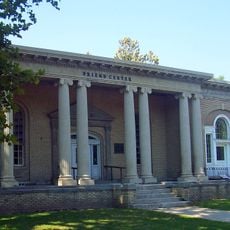 George and John R. Hunt Memorial Building