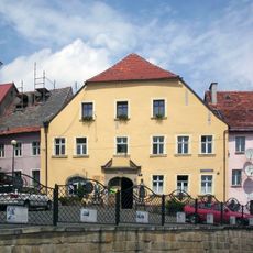 D. Dom Płócienników – muzeum