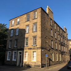 Edinburgh, 12 Sciennes Place