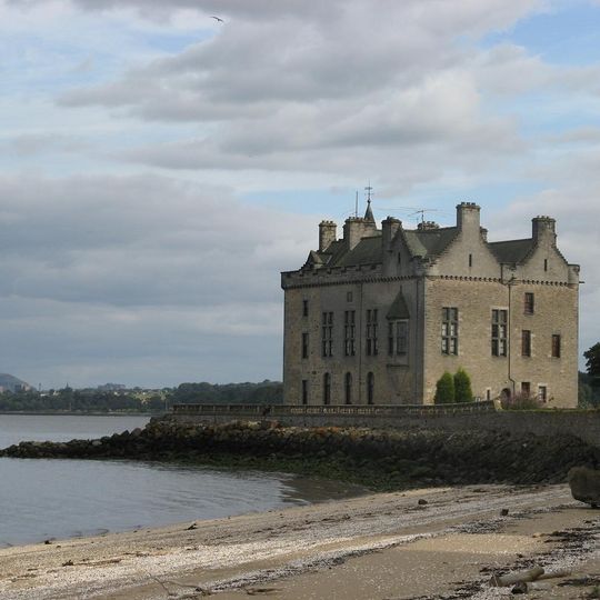Sundial at Barnbougle Castle, Edinburgh