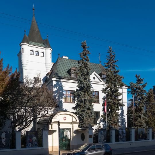 Villa Gecmen-Waldek, Vienna