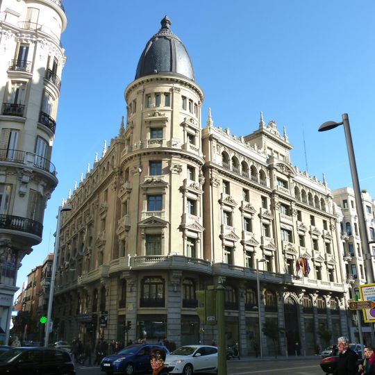 Círculo de la Unión Mercantil e Industrial building