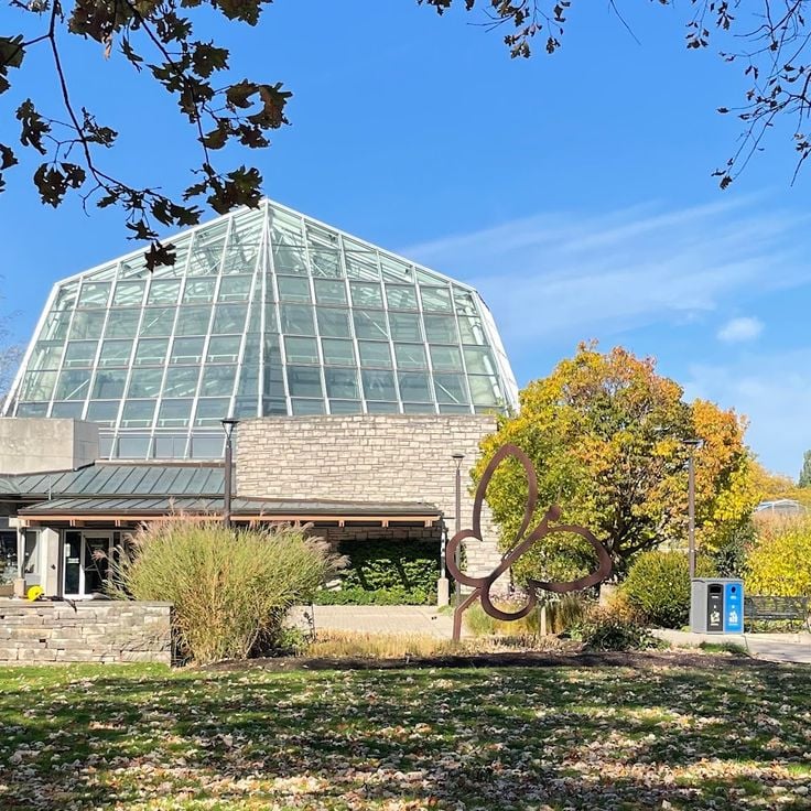 Niagara Parks Butterfly Conservatory