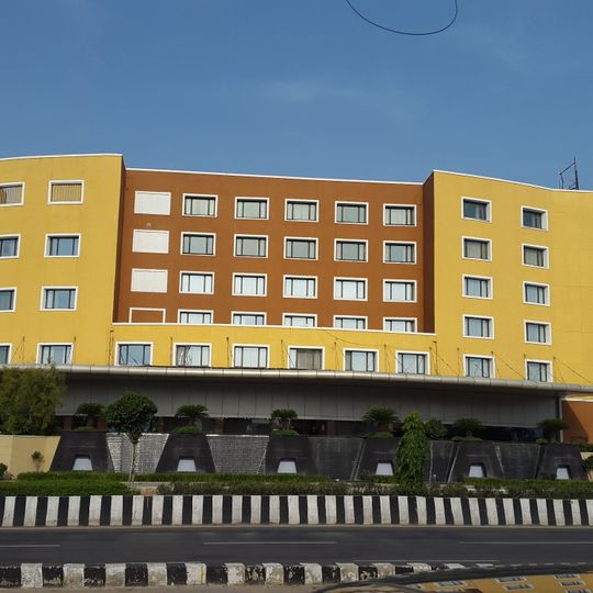 Kohinoor Asiana Hotel