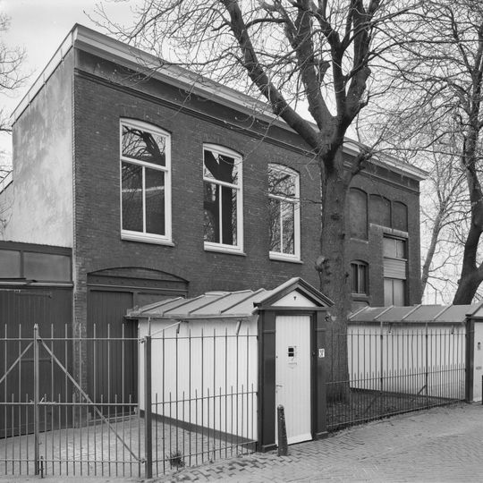 Dubbele atelierwoning