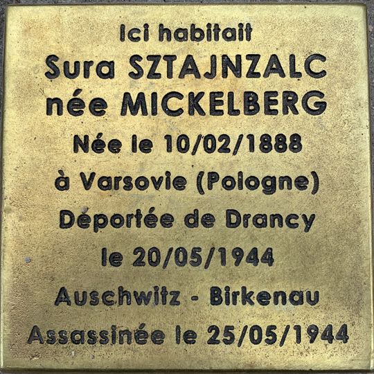 Stolperstein en memoria de Sura Sztajnzalc