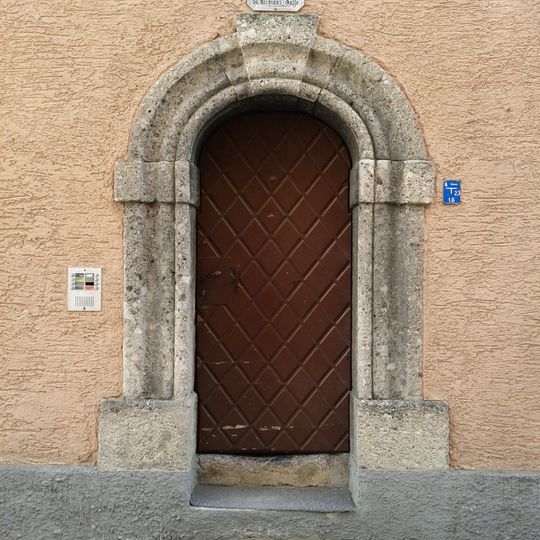 Bürgerhaus, Steinportal