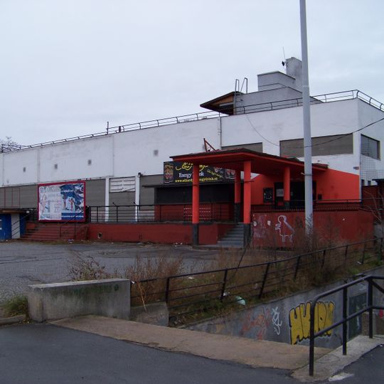 Restaurace zimního stadionu Štvanice