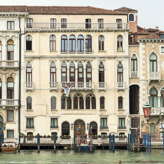 Palazzo Manolesso Ferro