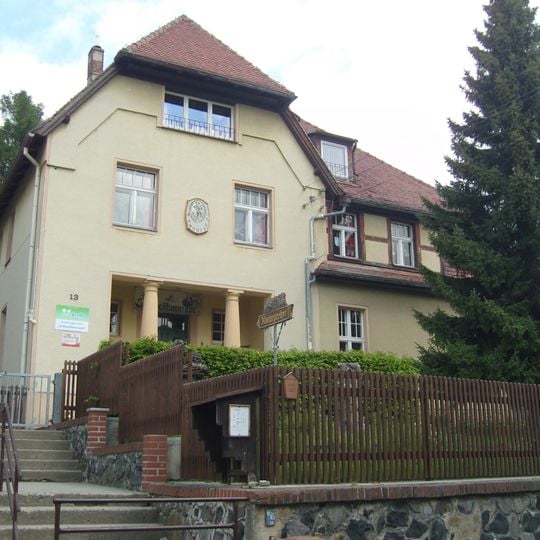 Hirschfelder Straße 13