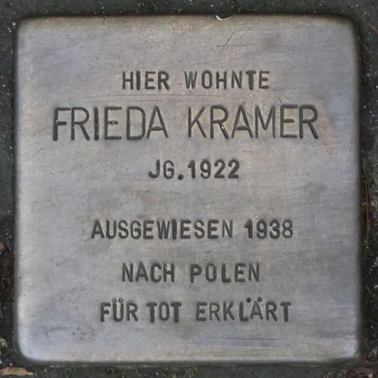 Stolperstein en memoria de Frieda Kramer