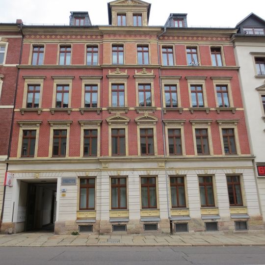 Mietshaus in geschlossener Bebauung Bergstraße 52