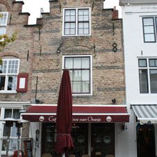 Pottenmarkt 10, Middelburg
