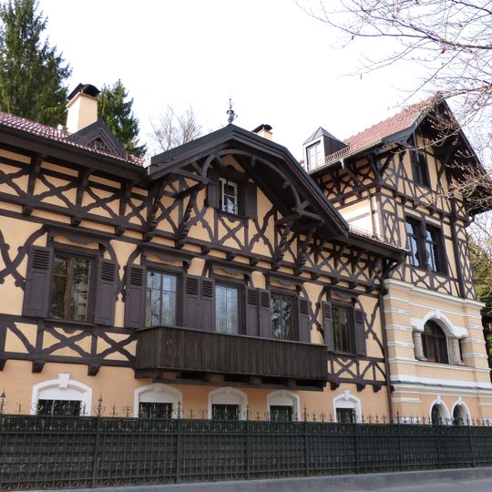 Villa Fischer